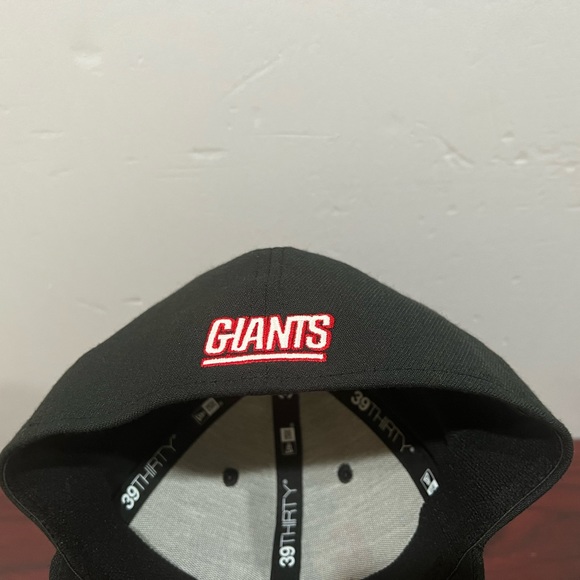 New Era, 39Thirty, New York Giants Hat - Picture 6 of 11